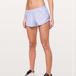 NWT Lululemon Hotty Hot 2.5” Serene Blue